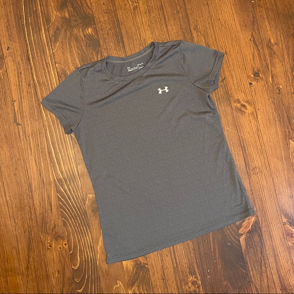 Under Armour Top